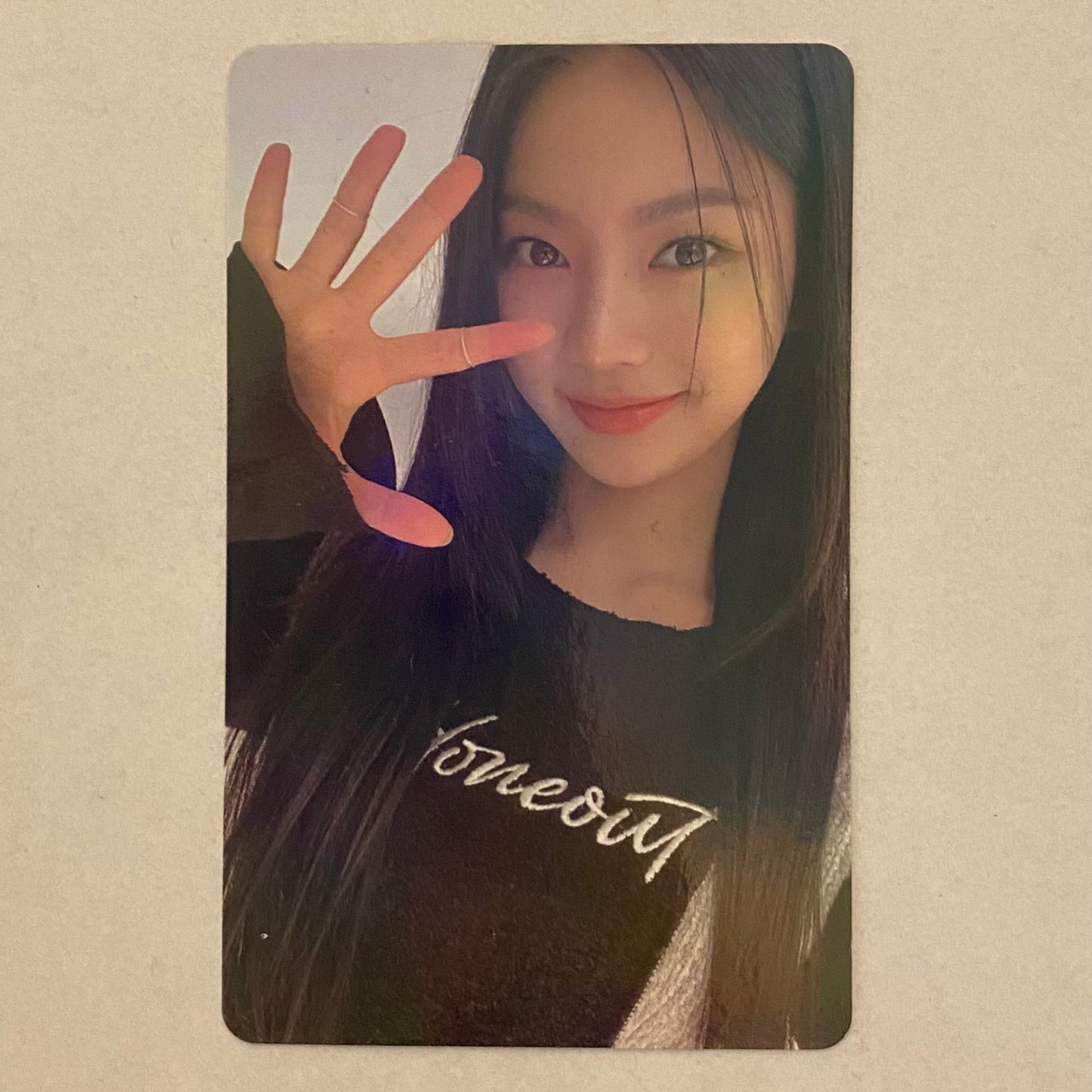 STAYC - YOUNG-LUV.COM Weverse Photocard