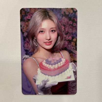 IVE - 'The Prom Queens' Trading Cards