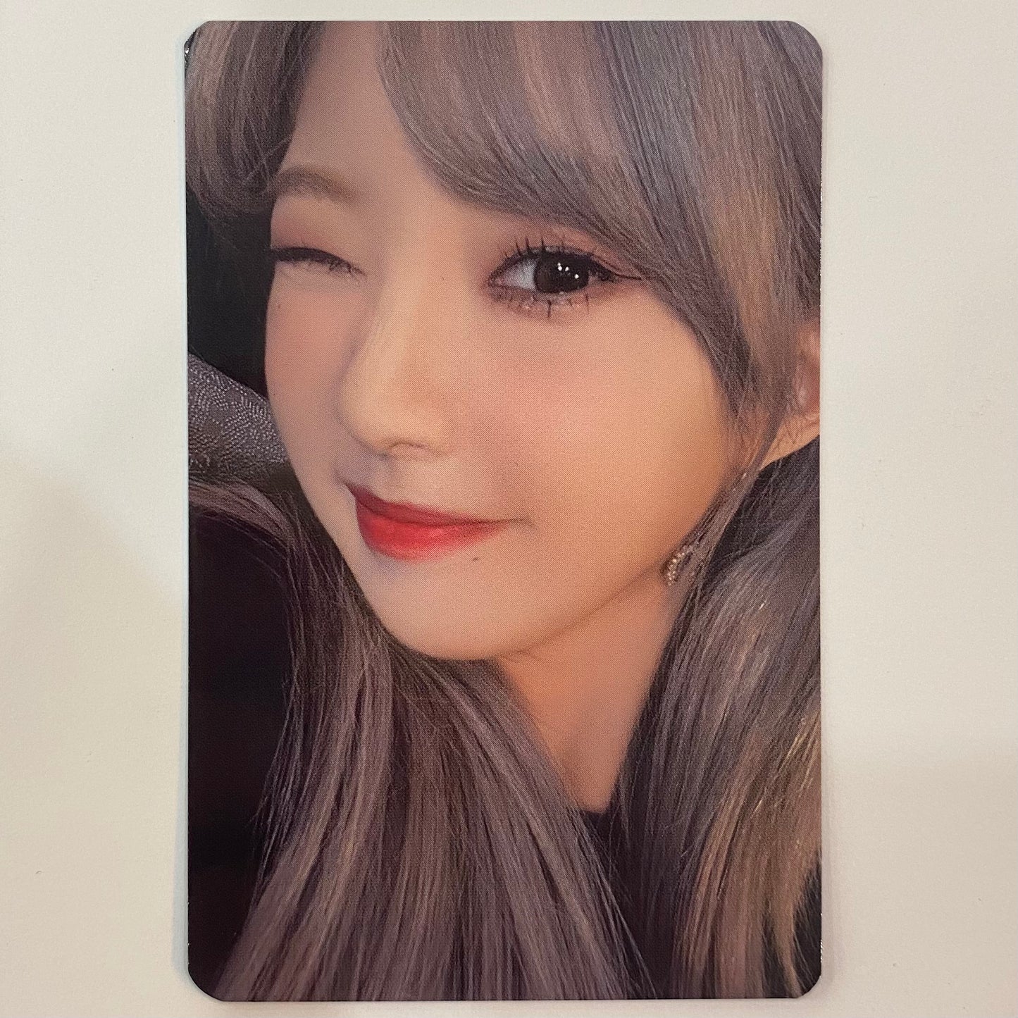 LOONA - World Tour Trading Cards