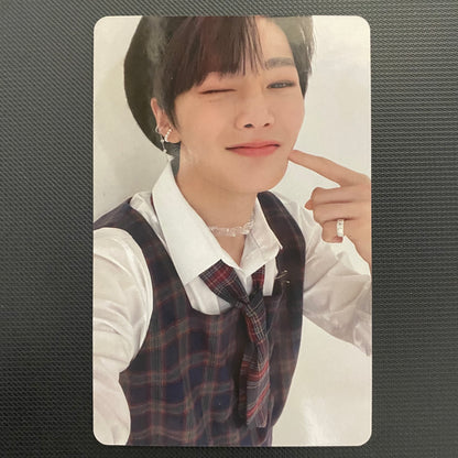 Stray Kids - NOEASY/CHRISTMAS EVEL Limited Photocards