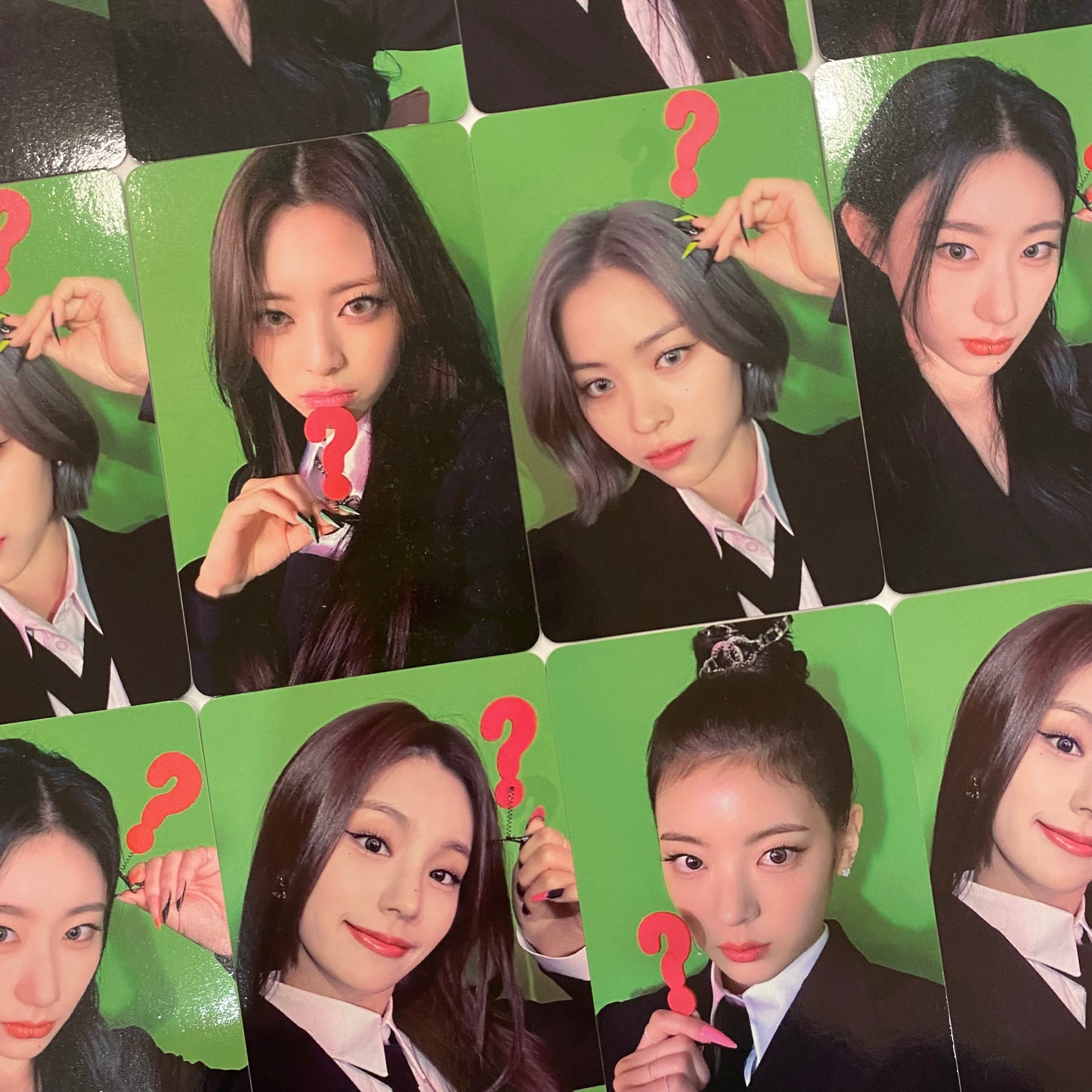 ITZY - Cheshire WITHMUU Photocards