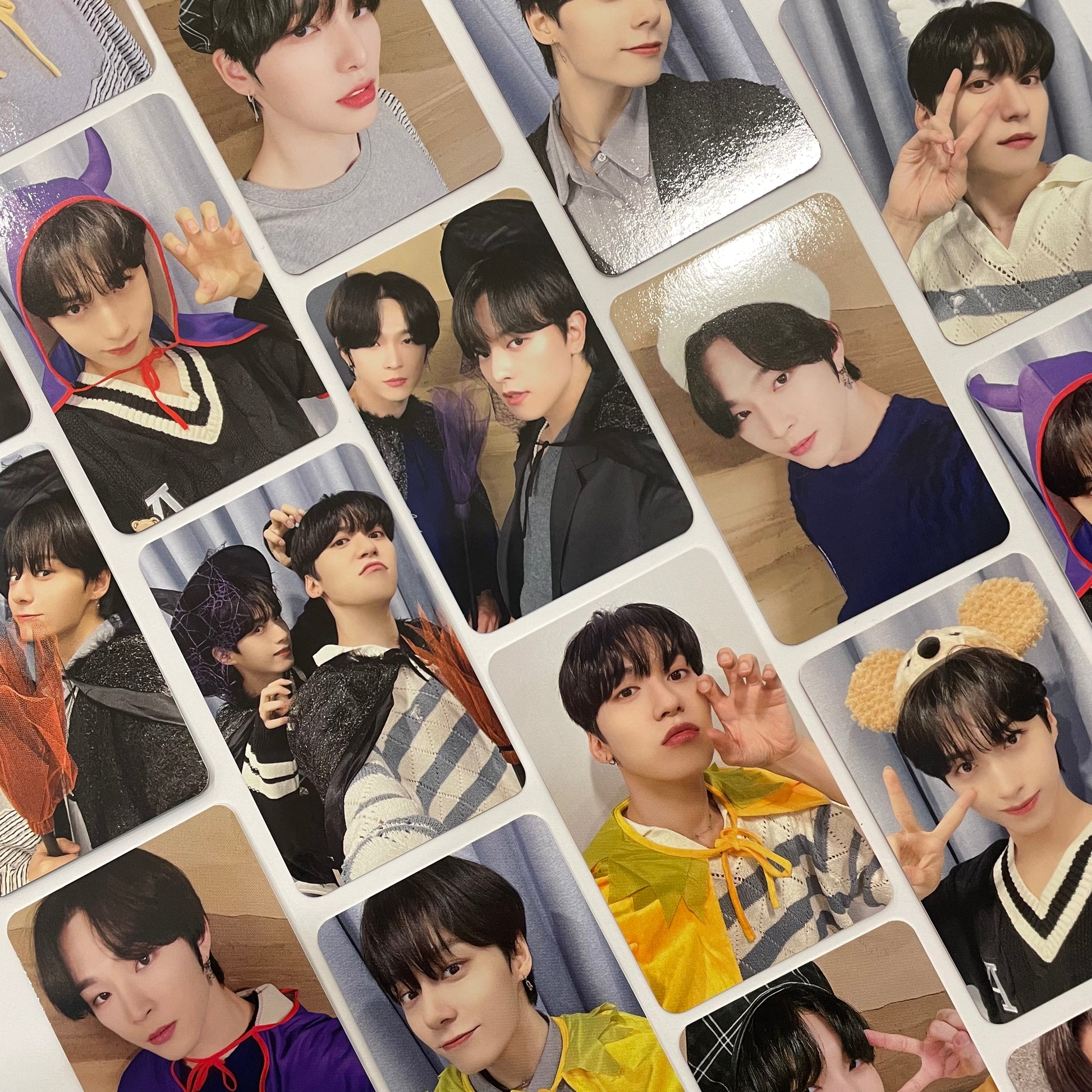ONEUS - MALUS Makestar Halloween Photocards – K Stars ONEUS - MALUS Makestar Halloween Photocards – K Stars