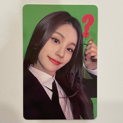 ITZY - Cheshire WITHMUU Photocards